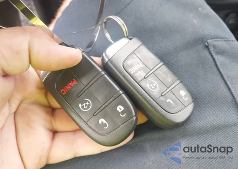 2016 Fiat 500X Trekking z USA, uszkodzony, nr VIN ZFBCFXCT5GP512531